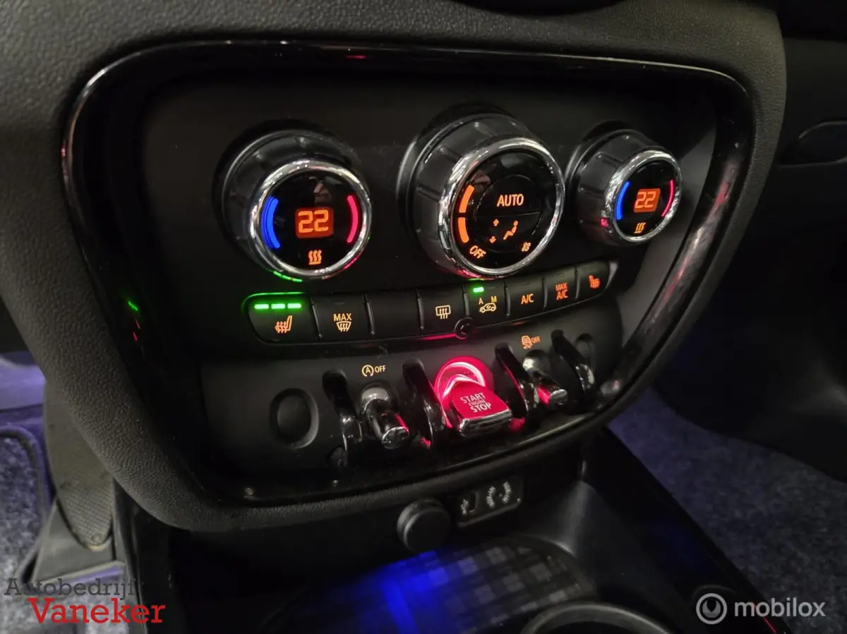 1.5 One Pepper Business Plus|Navi|Cruise|Stoelverwarming|LED|Keyless|