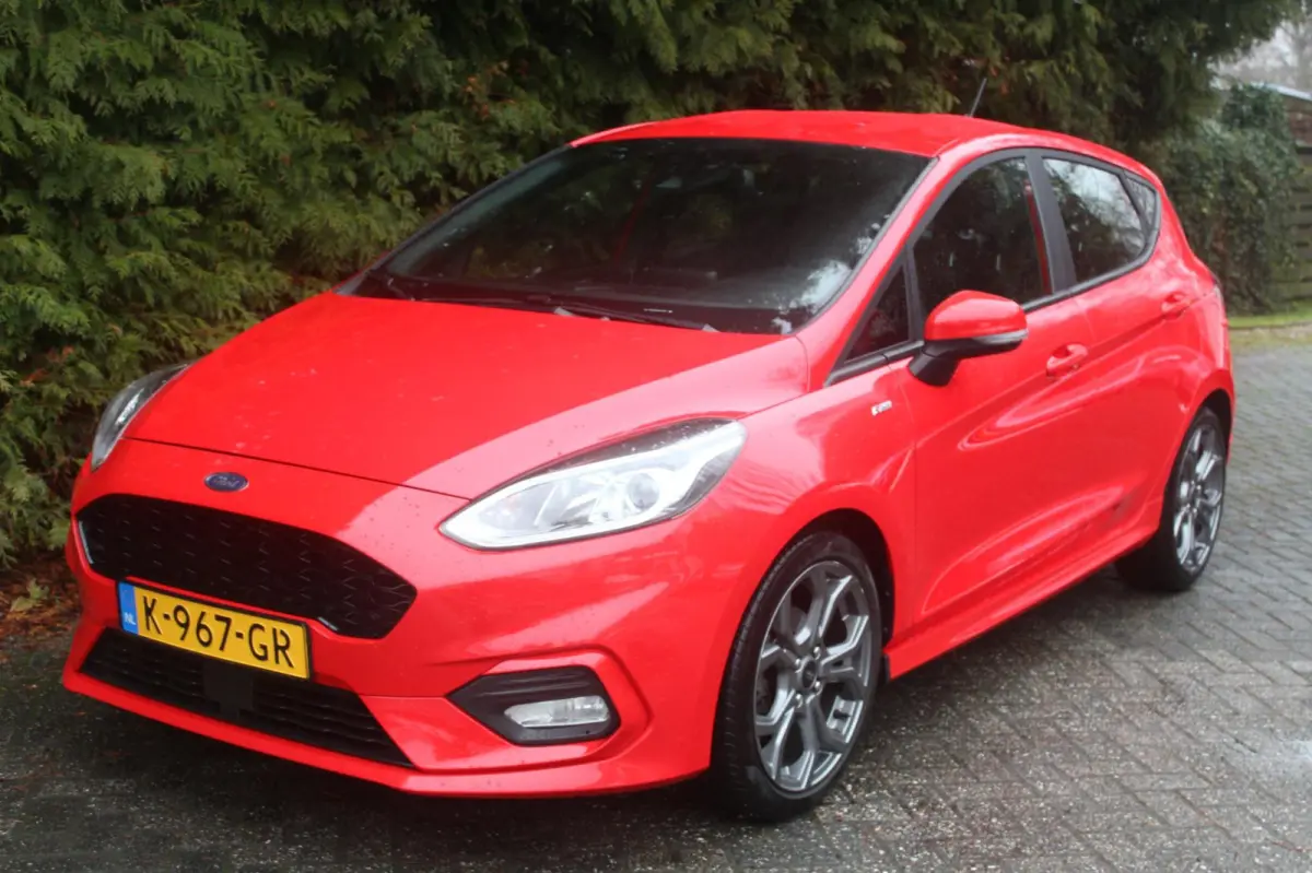 1.0 EcoBoost ST-Line 95PK | Navigatie | Climate Control | Parkeersensoren | Cruise Control