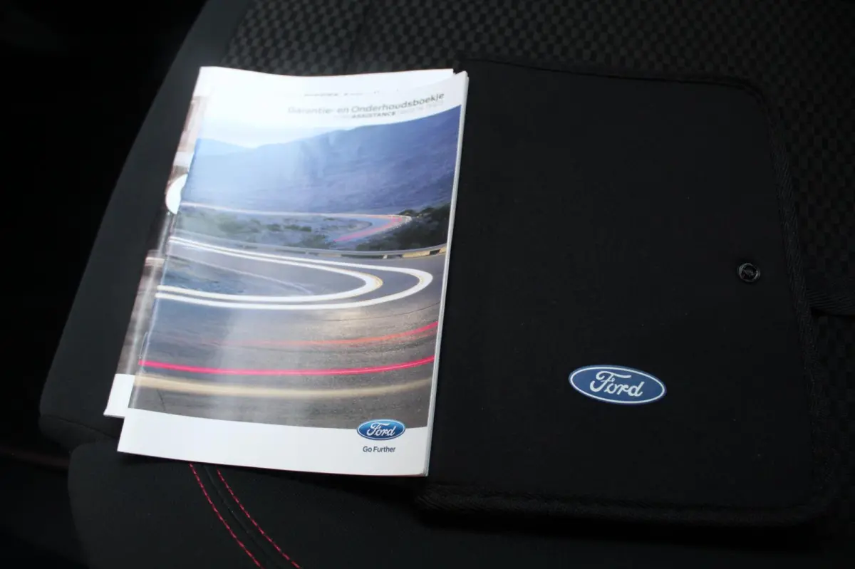 1.0 EcoBoost ST-Line 95PK | Navigatie | Climate Control | Parkeersensoren | Cruise Control