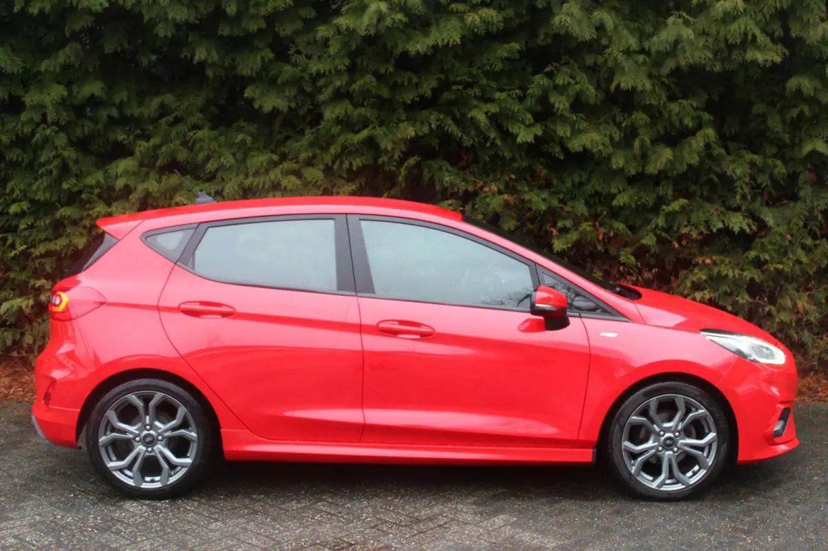 1.0 EcoBoost ST-Line 95PK | Navigatie | Climate Control | Parkeersensoren | Cruise Control