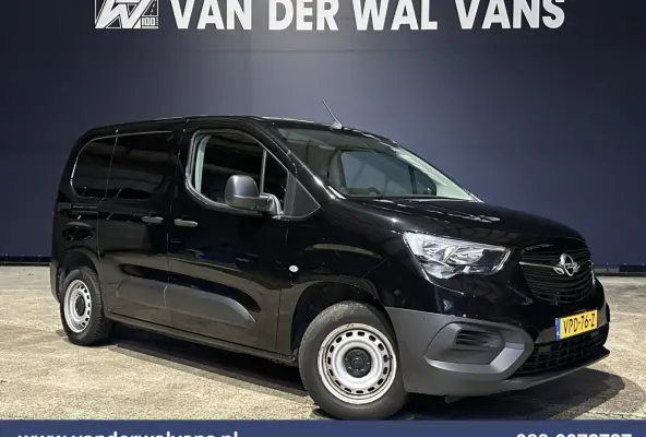 1.5D 102pk L1H1 Euro6 Airco | Camera | Navigatie | Apple Carplay | Cruisecontrol Android Auto, Parkeersensoren, 1500kg trekvermogen