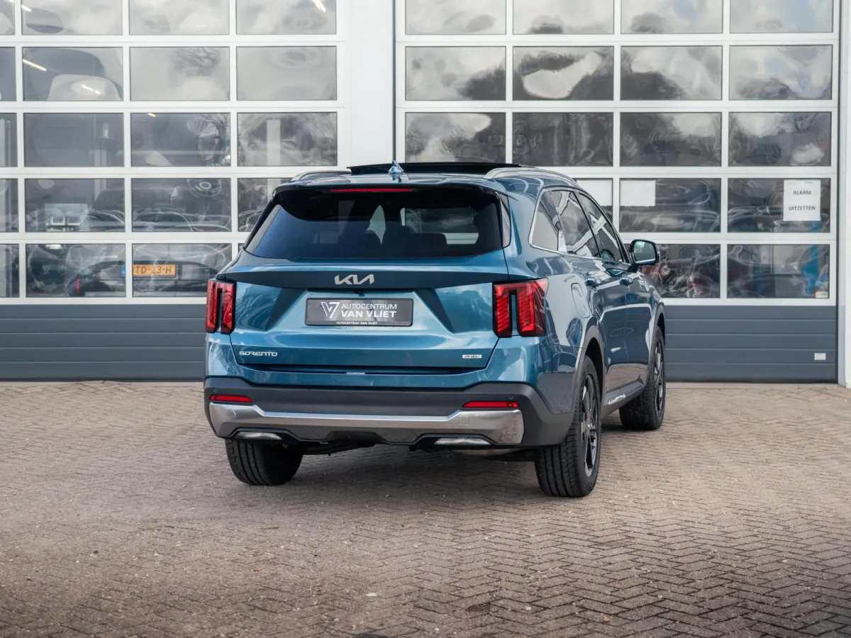1.6 T-GDi Plug-in Hybrid 4WD ExecutiveLine 7p | Actieprijs* | Direct leverbaar | Panoramaschuifdak | 360 Camera | Stoelventilatie | Head-up display | Keyless | Dodehoekcamera | Bose Premium 