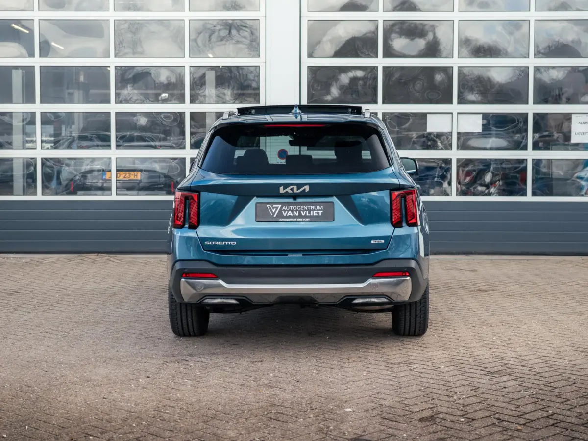1.6 T-GDi Plug-in Hybrid 4WD ExecutiveLine 7p | Actieprijs* | Direct leverbaar | Panoramaschuifdak | 360 Camera | Stoelventilatie | Head-up display | Keyless | Dodehoekcamera | Bose Premium 