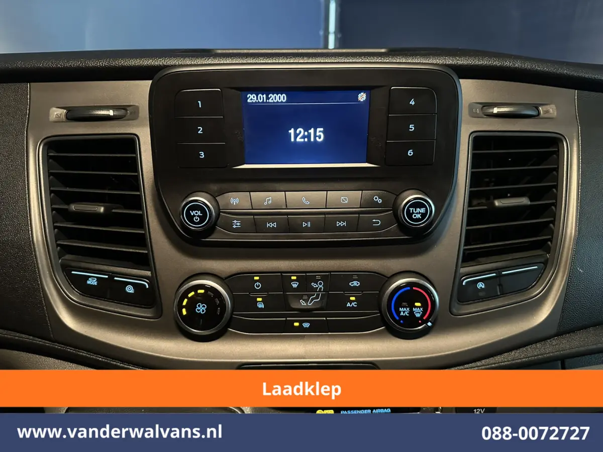 2.0 TDCI 155pk Bakwagen 226cm Hoog Laadklep Fabrieksgarantie Euro6 Airco | 1080kg laadvermogen | Camera | Cruisecontrol 1080kg laadvermogen, Verwarmde voorruit, Bijrijdersbank