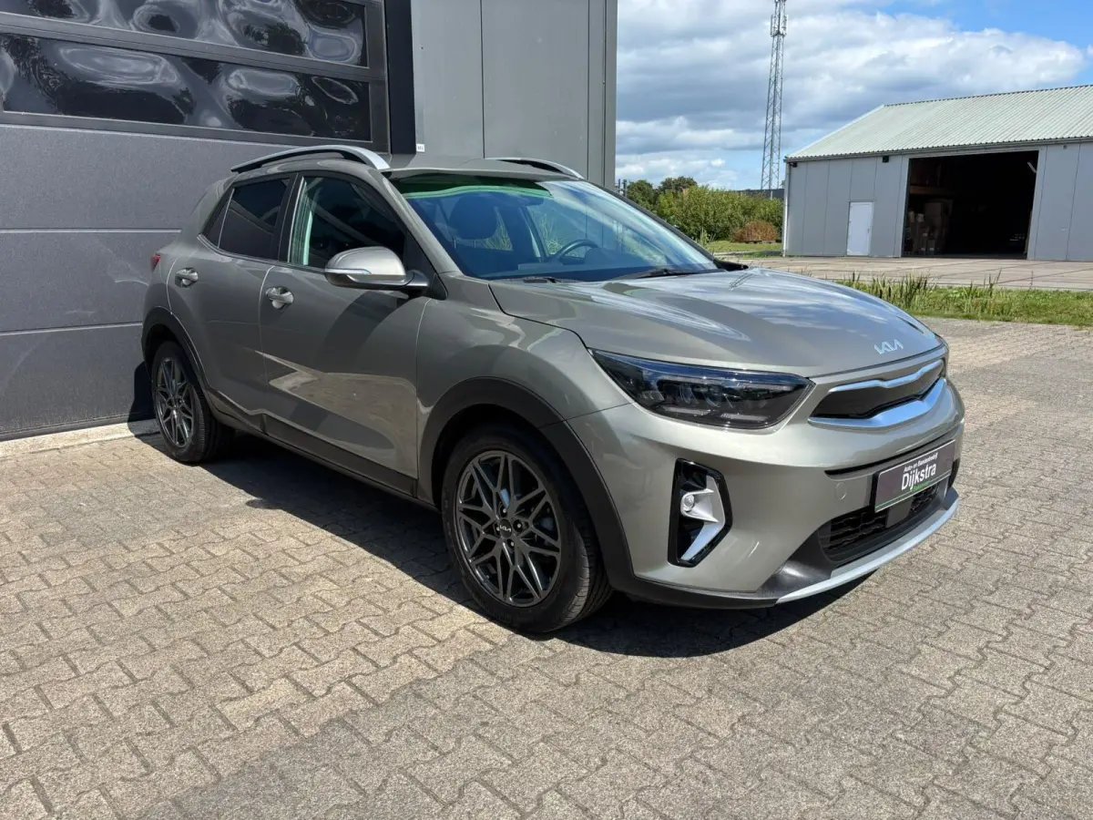 1.0 T-GDi DynamicPlusLine | AppleCarPlay/AndroidAuto | Cruise Control En Stuurhulp | Achteruitrijcamera | 17.273 km!!