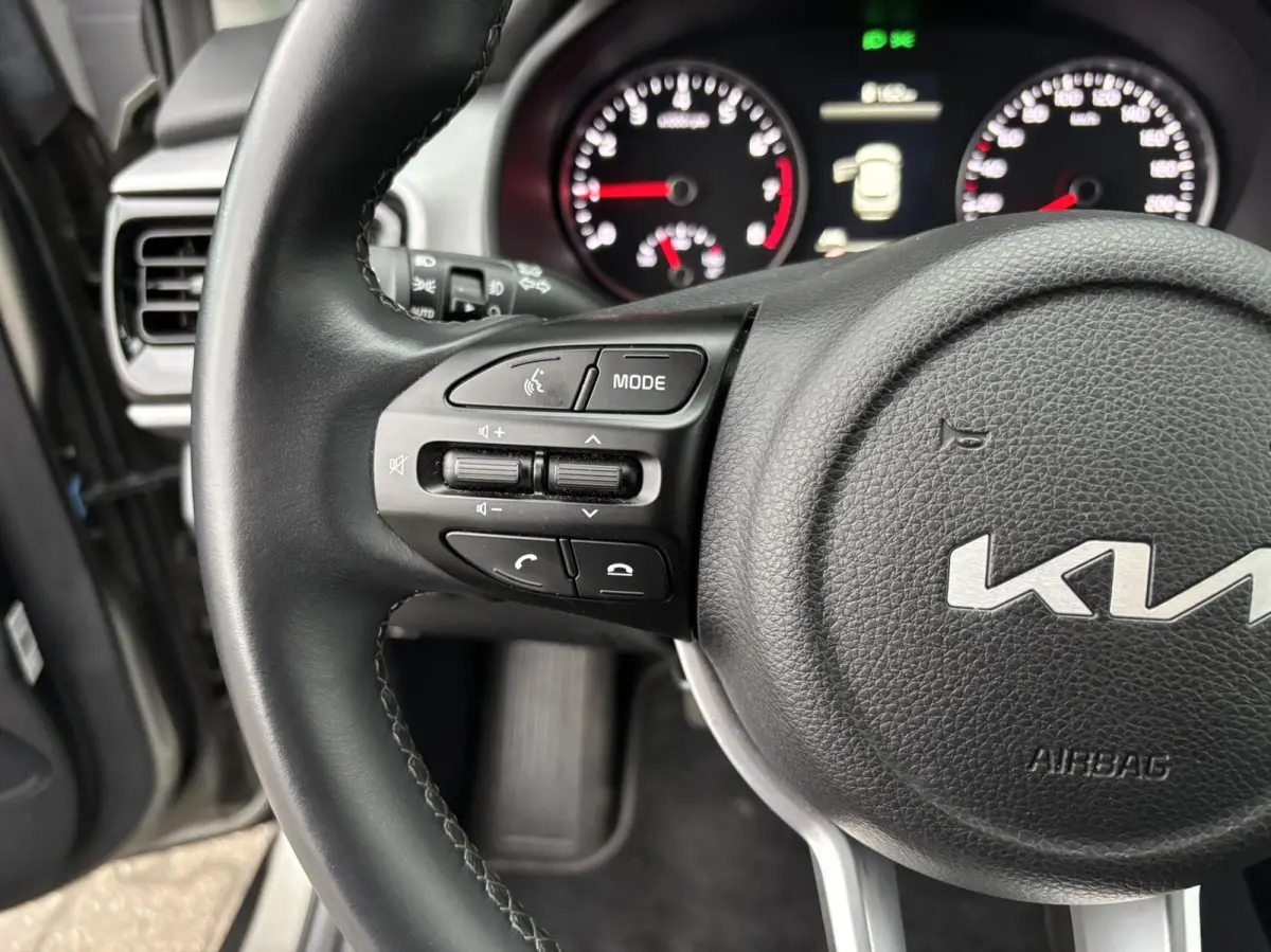 1.0 T-GDi DynamicPlusLine | AppleCarPlay/AndroidAuto | Cruise Control En Stuurhulp | Achteruitrijcamera | 17.273 km!!