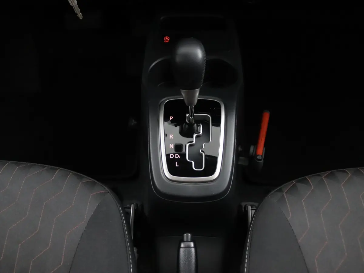 1.2 Active | AUTOMAAT | | Airco |  Apple Carplay/Android Auto | Cruise Control |