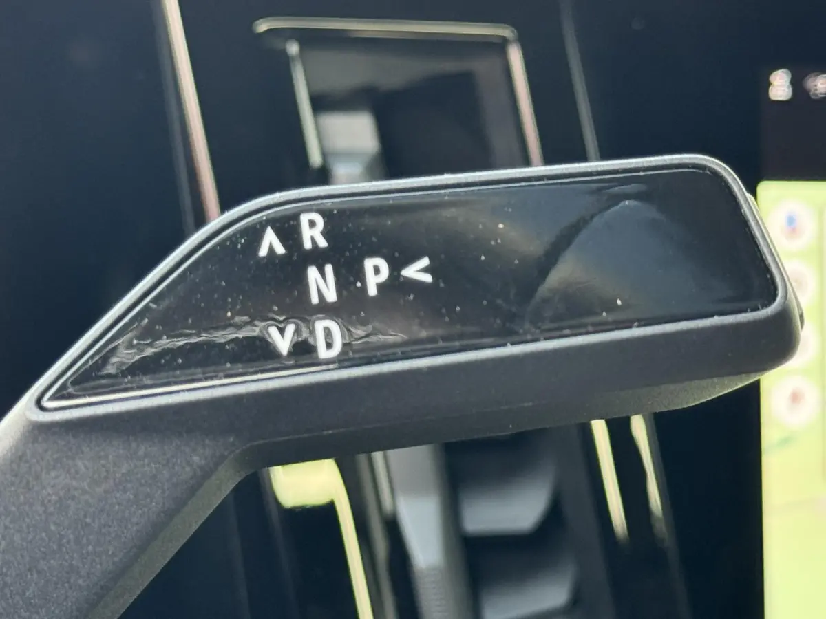 1.3 mild hybrid Automaat Climate control Cruise control Navi Apple Android DAB Achteruitrijcamera