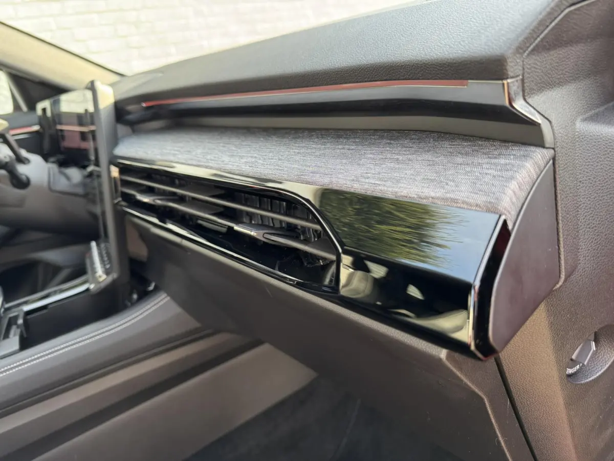 1.3 mild hybrid Automaat Climate control Cruise control Navi Apple Android DAB Achteruitrijcamera