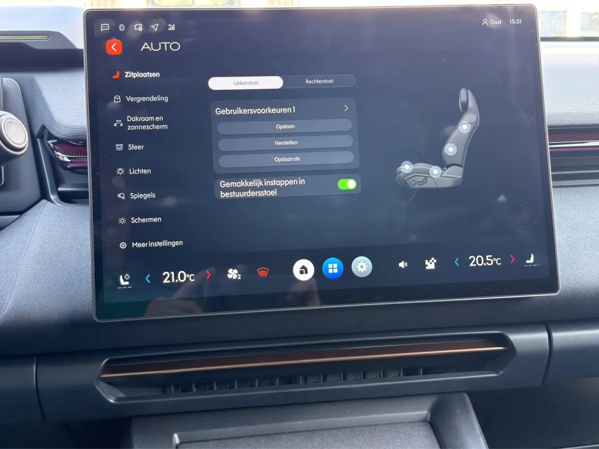 1.5 More | Achterbank verwarmd | Airco separaat achter | Apple Carplay/Android Auto|telefoonintegratie premium