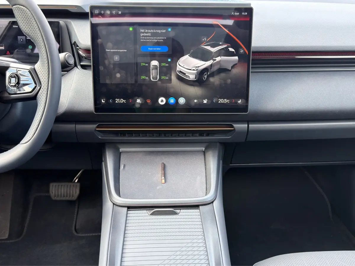 1.5 More | Achterbank verwarmd | Airco separaat achter | Apple Carplay/Android Auto|telefoonintegratie premium