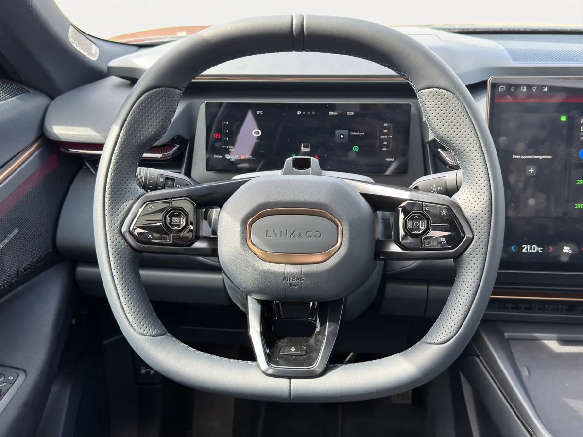 1.5 More | Achterbank verwarmd | Airco separaat achter | Apple Carplay/Android Auto|telefoonintegratie premium