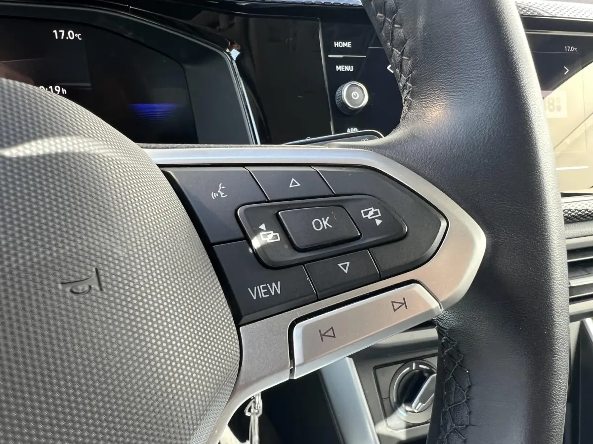 1.0 TSI Life Edition | 15 inch velgen | Achteruitrijcamera | Apple carplay / Android auto |
