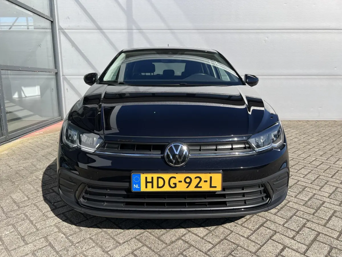 1.0 TSI Life Edition | 15 inch velgen | Achteruitrijcamera | Apple carplay / Android auto |