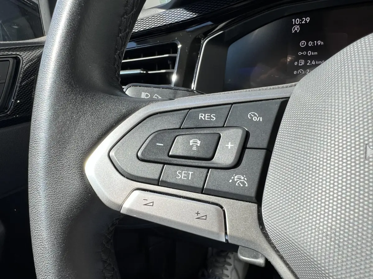 1.0 TSI Life Edition | 15 inch velgen | Achteruitrijcamera | Apple carplay / Android auto |