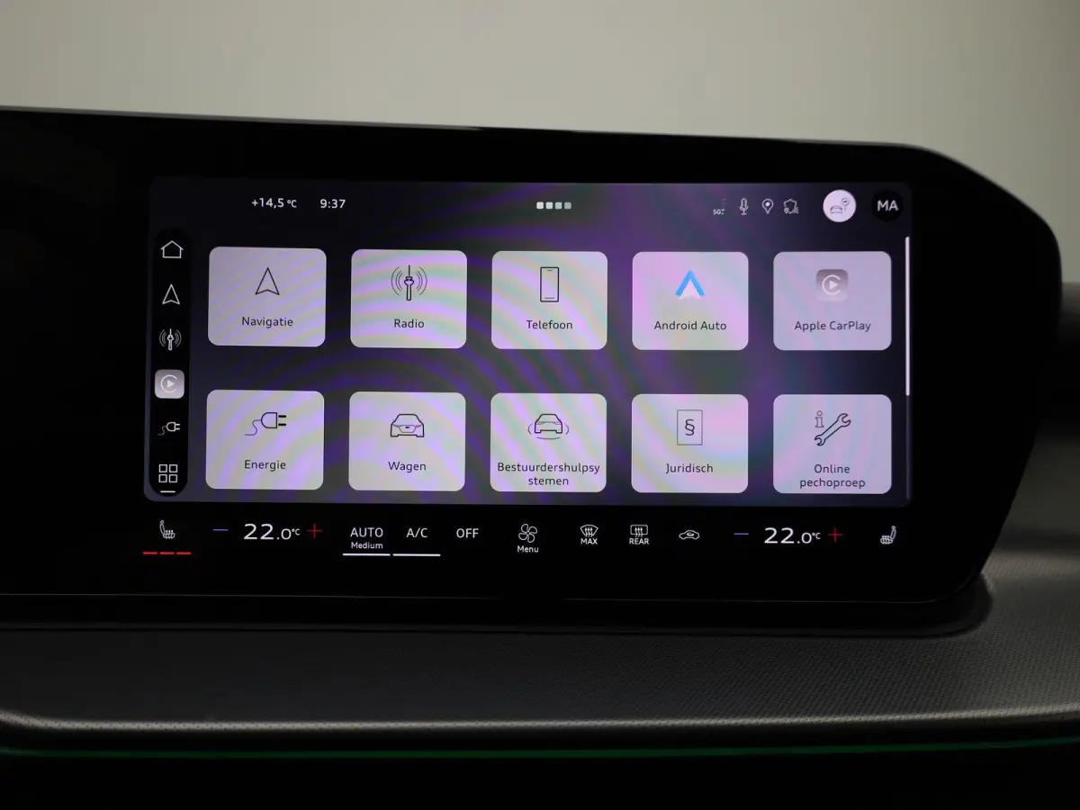 1.5 e-hybrid S edition l Demo l Adaptive cruise control l Achteruitrijcamera l Navigatie l Verwarmbare voorstoelen l Dodehoekdetectie l Matrix LED koplampen l Comfortsleutel l Alarm Klasse I