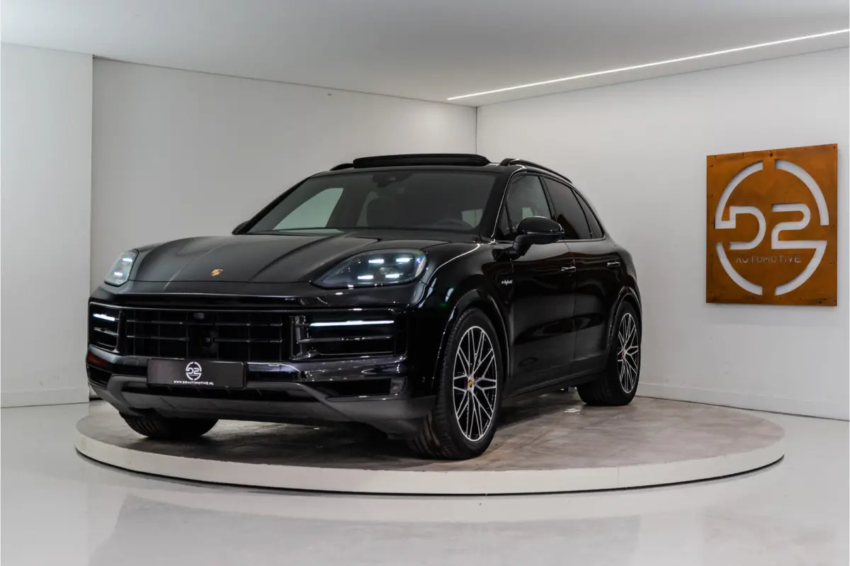 3.0 E-Hybrid 470PK | InnoDrive | Pano | Matrix | Luchtvering | Bose | Fabrieksgarantie