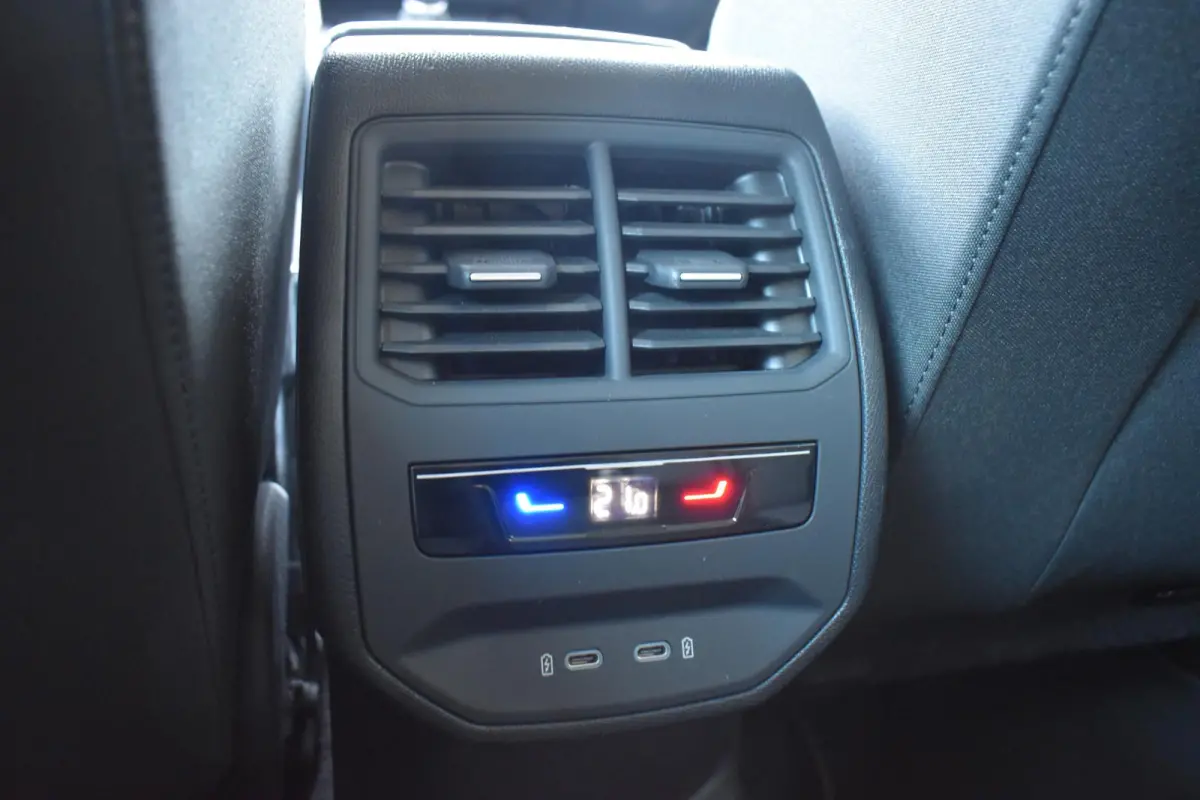 2.0 TDI Style Business Intense