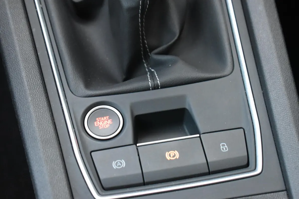 2.0 TDI Style Business Intense