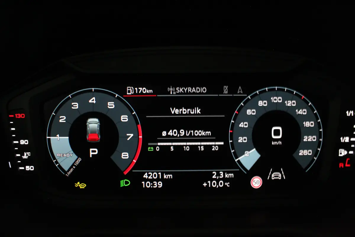 30 TFSI Pro Line Automaat/116pk/Navigatie/Mythos Black Metallic/Parkeersensoren/16 inch velgen