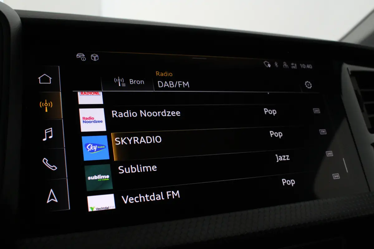 30 TFSI Pro Line Automaat/116pk/Navigatie/Mythos Black Metallic/Parkeersensoren/16 inch velgen