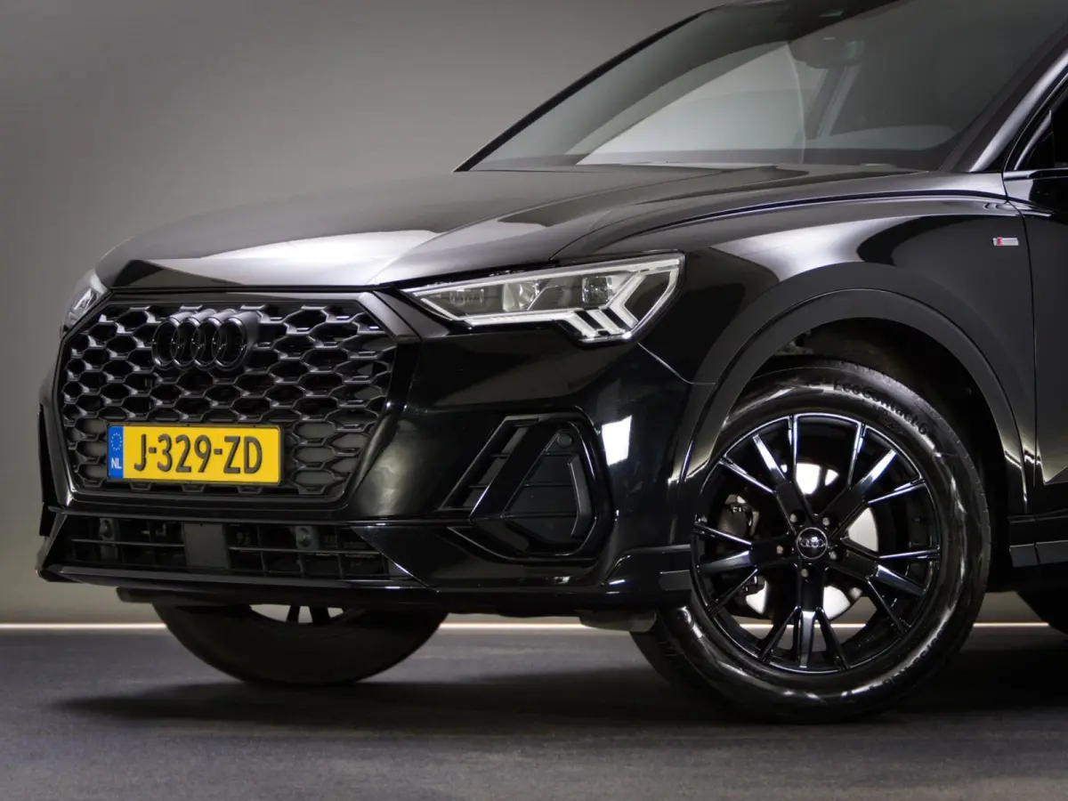 35 TFSI S-Line Edition Competition (APPLE CARPLAY/ANDROID AUTO, STOELVERWARMING, LED-MATRIX, NAVIGATIESYSTEEM)