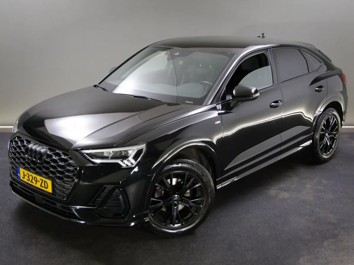 35 TFSI S-Line Edition Competition (APPLE CARPLAY/ANDROID AUTO, STOELVERWARMING, LED-MATRIX, NAVIGATIESYSTEEM)