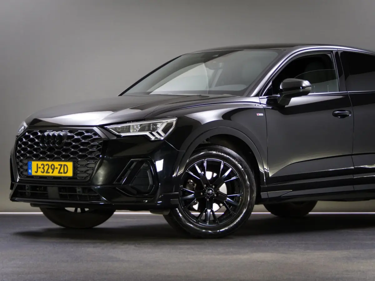 35 TFSI S-Line Edition Competition (APPLE CARPLAY/ANDROID AUTO, STOELVERWARMING, LED-MATRIX, NAVIGATIESYSTEEM)