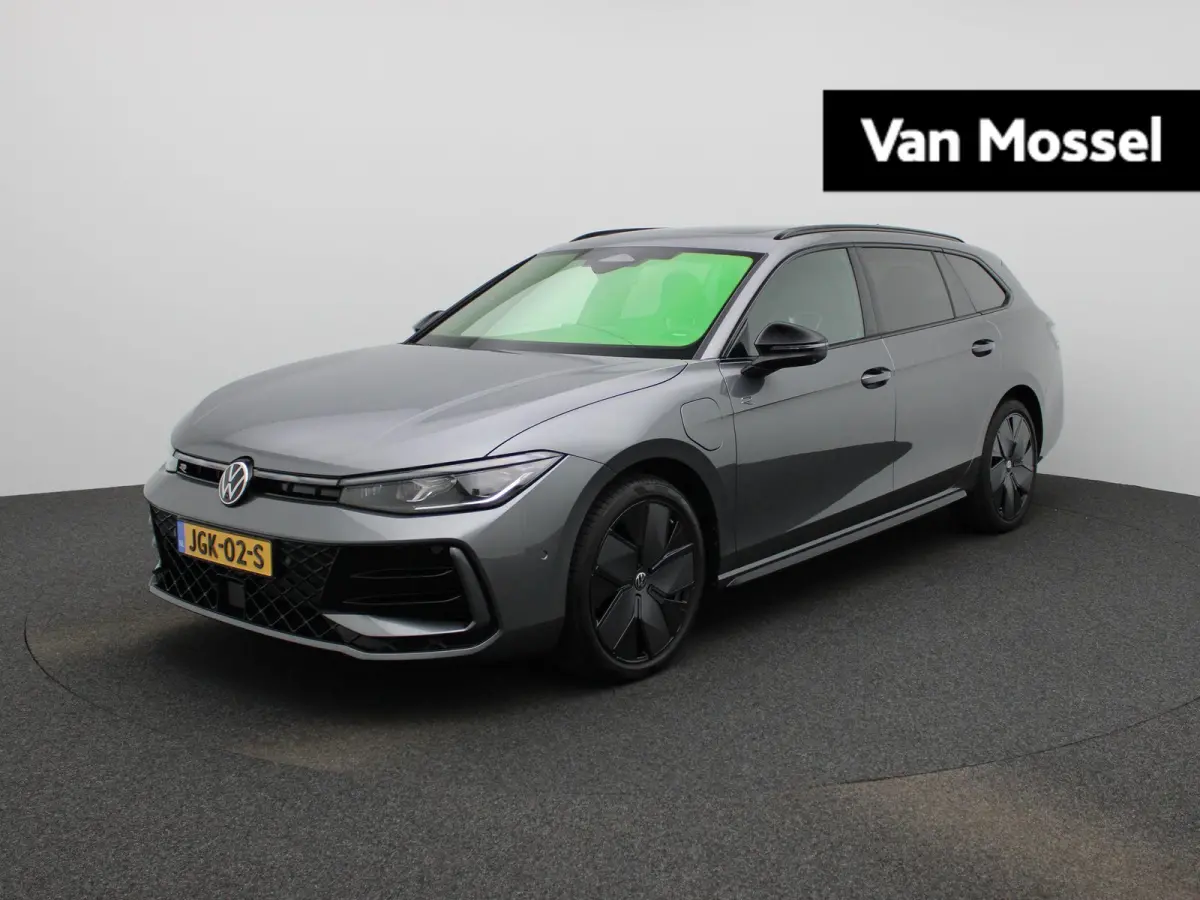1.5 eHybrid R-Line Edition