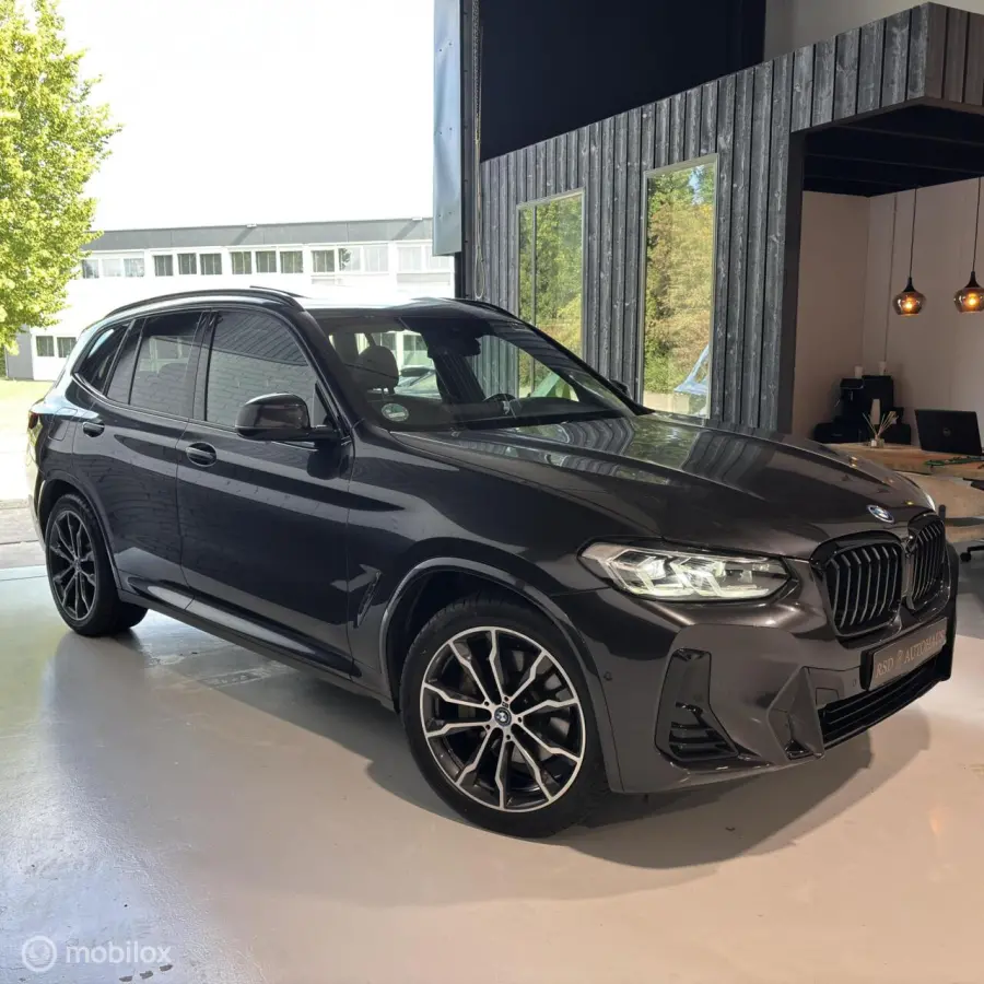 xDrive30e M-Pakket Pano,Leder,Keyless,Camera,20 inch