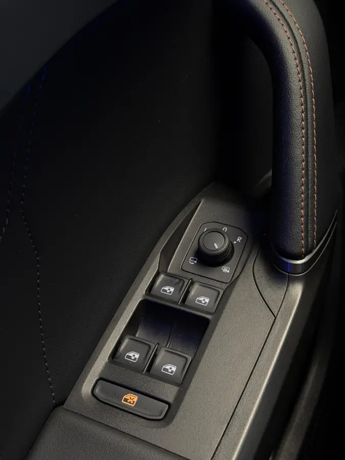 1.4 e-Hybrid VZ CarPlay 245pk