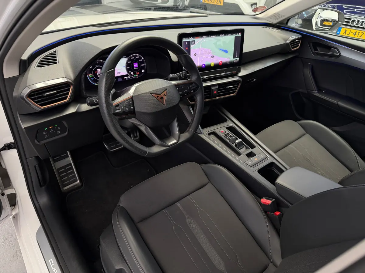 1.4 e-Hybrid VZ CarPlay 245pk