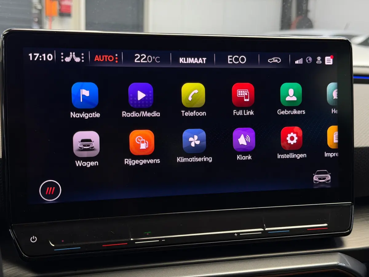 1.4 e-Hybrid VZ CarPlay 245pk