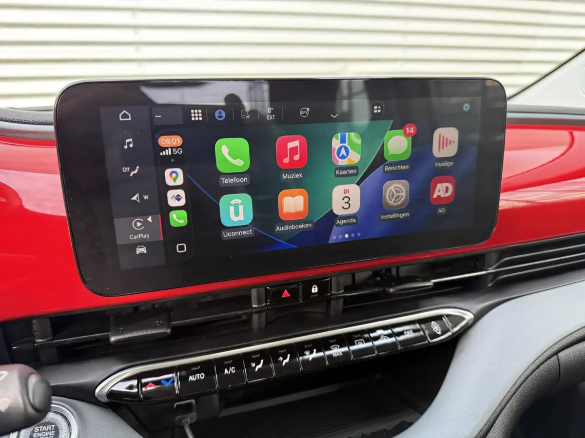 RED 24 kWh Navi Camera Carplay Led Cruise SOH 100% Eerste Eigenaar Dealer Onderhouden Nieuwstaat 2023 incl 12 maanden garantie