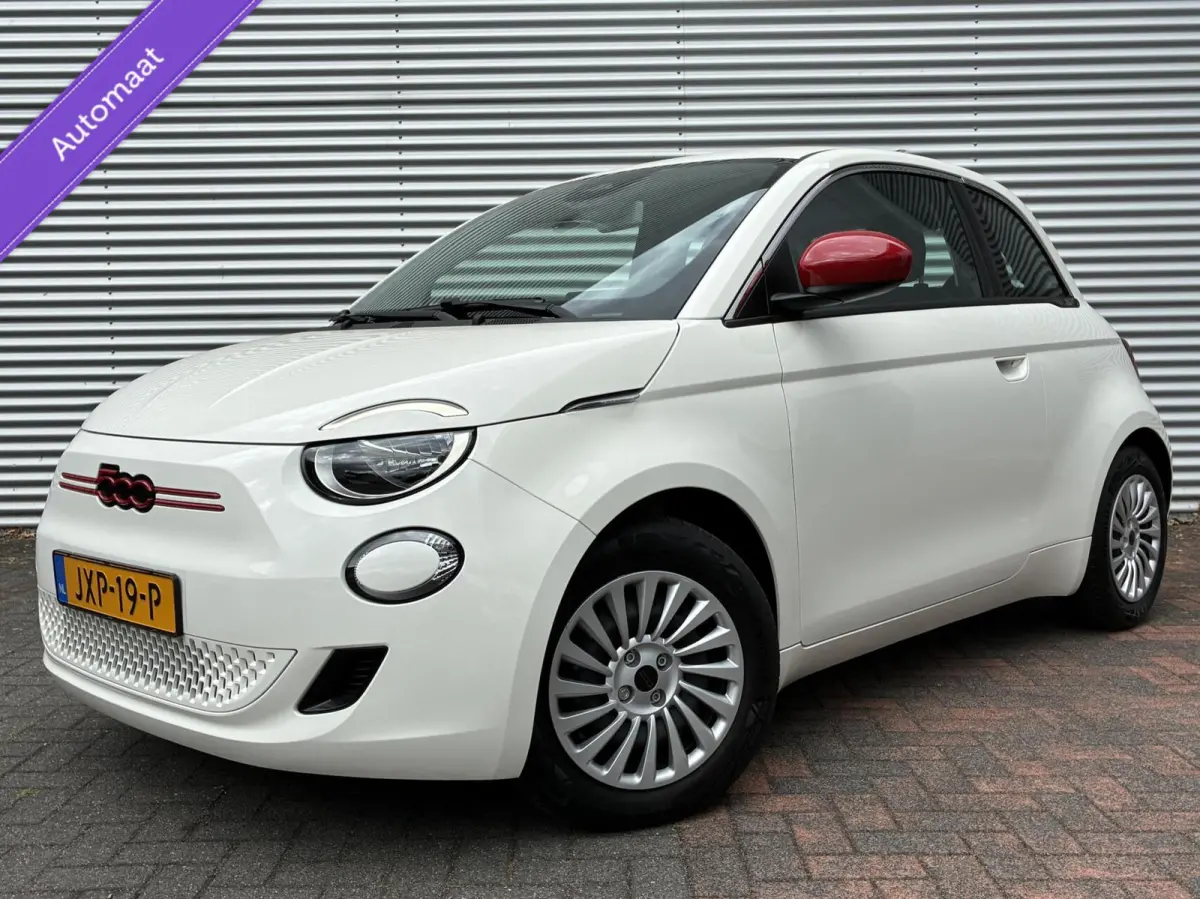RED 24 kWh Navi Camera Carplay Led Cruise SOH 100% Eerste Eigenaar Dealer Onderhouden Nieuwstaat 2023 incl 12 maanden garantie