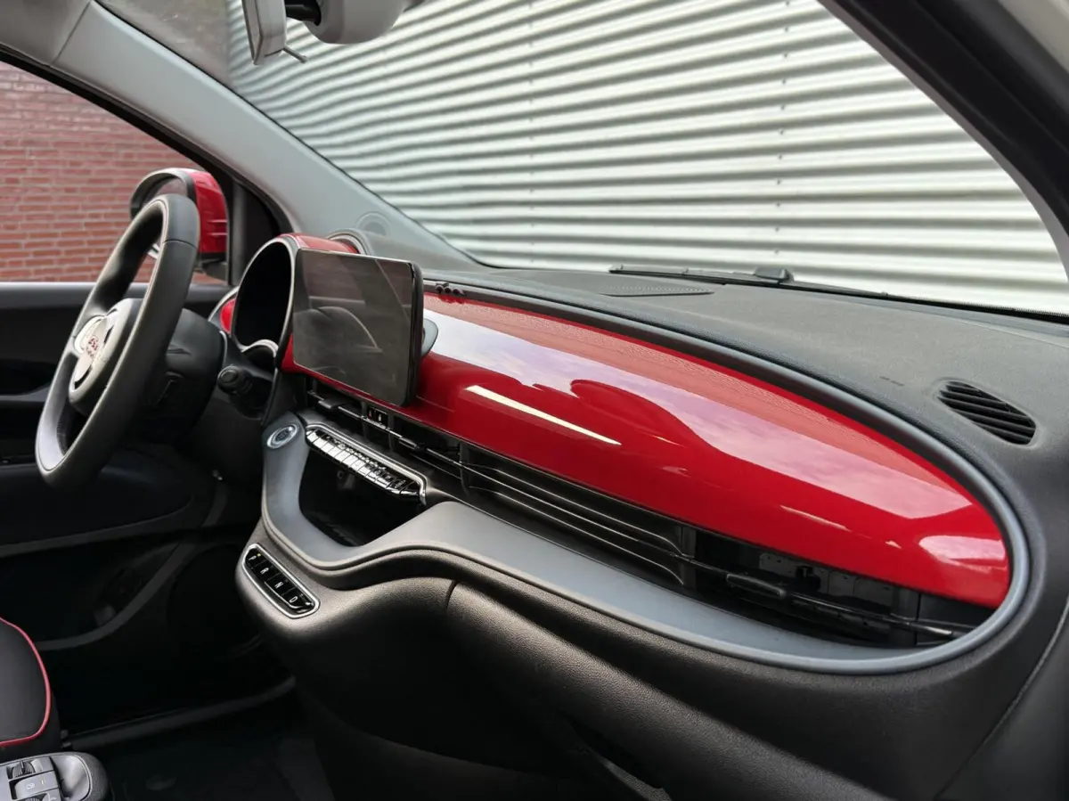 RED 24 kWh Navi Camera Carplay Led Cruise SOH 100% Eerste Eigenaar Dealer Onderhouden Nieuwstaat 2023 incl 12 maanden garantie