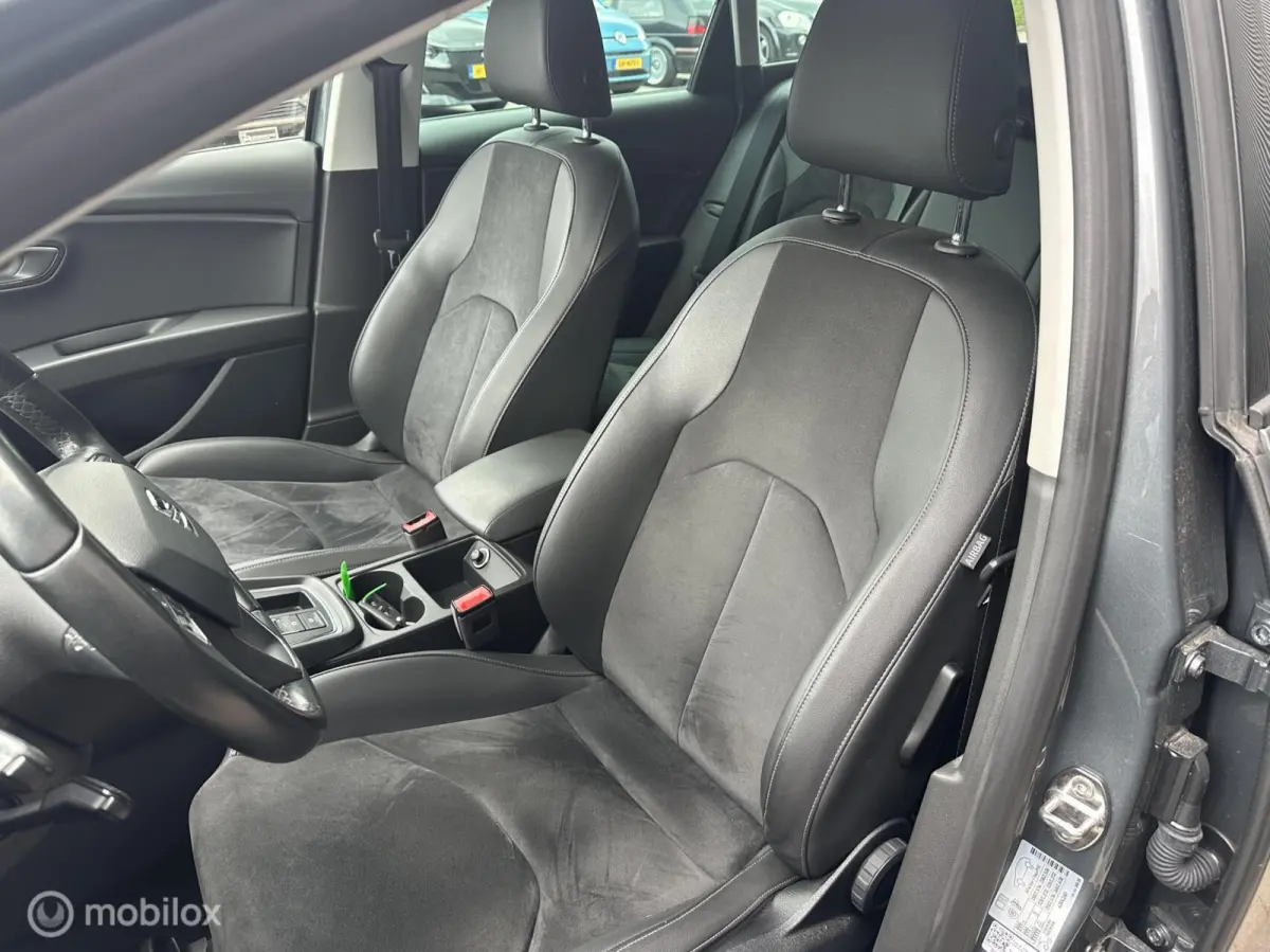 1.0 TSI FR Style Business Intense Automaat! led