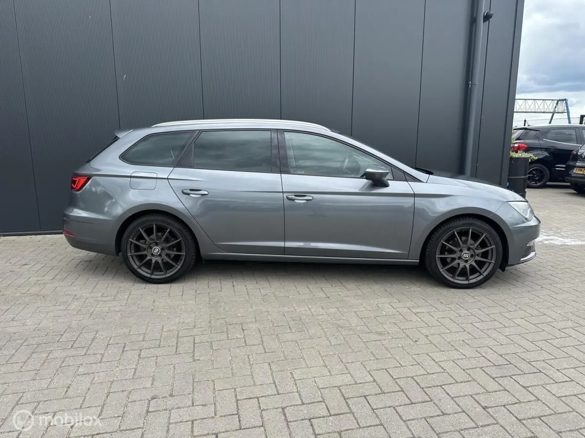 1.0 TSI FR Style Business Intense Automaat! led