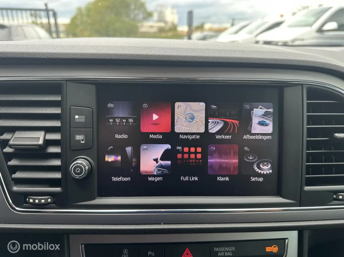 1.0 TSI FR Style Business Intense Automaat! led