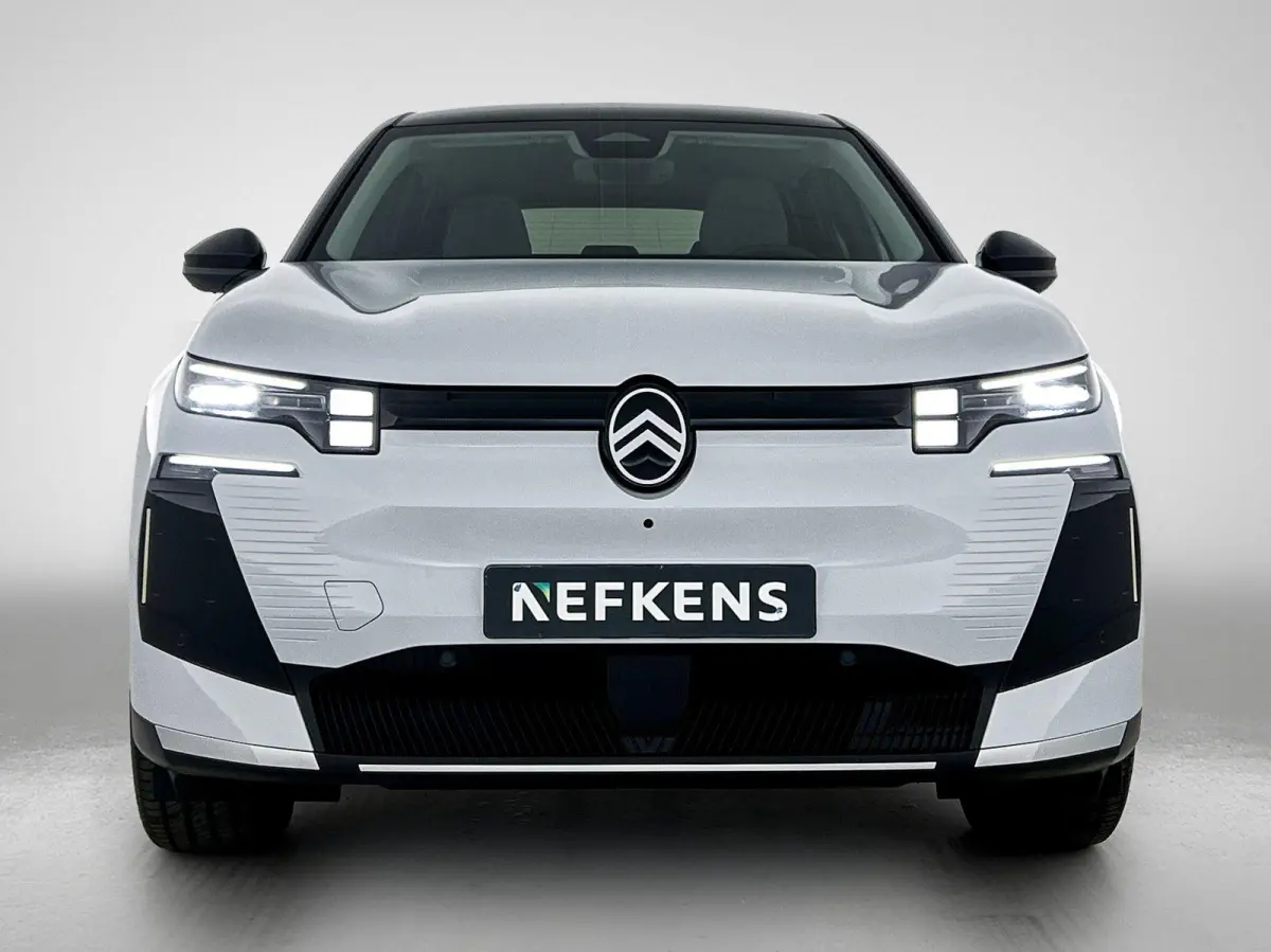 SUV Max Comfort Range 73 kWh 210pk | 517km WLTP Actieradius | Navigatie | 360° Camera | Handsfree achterklep | Adaptieve Cruise Control | Head-up display | Stoel elektrisch+geheugen+verwarm