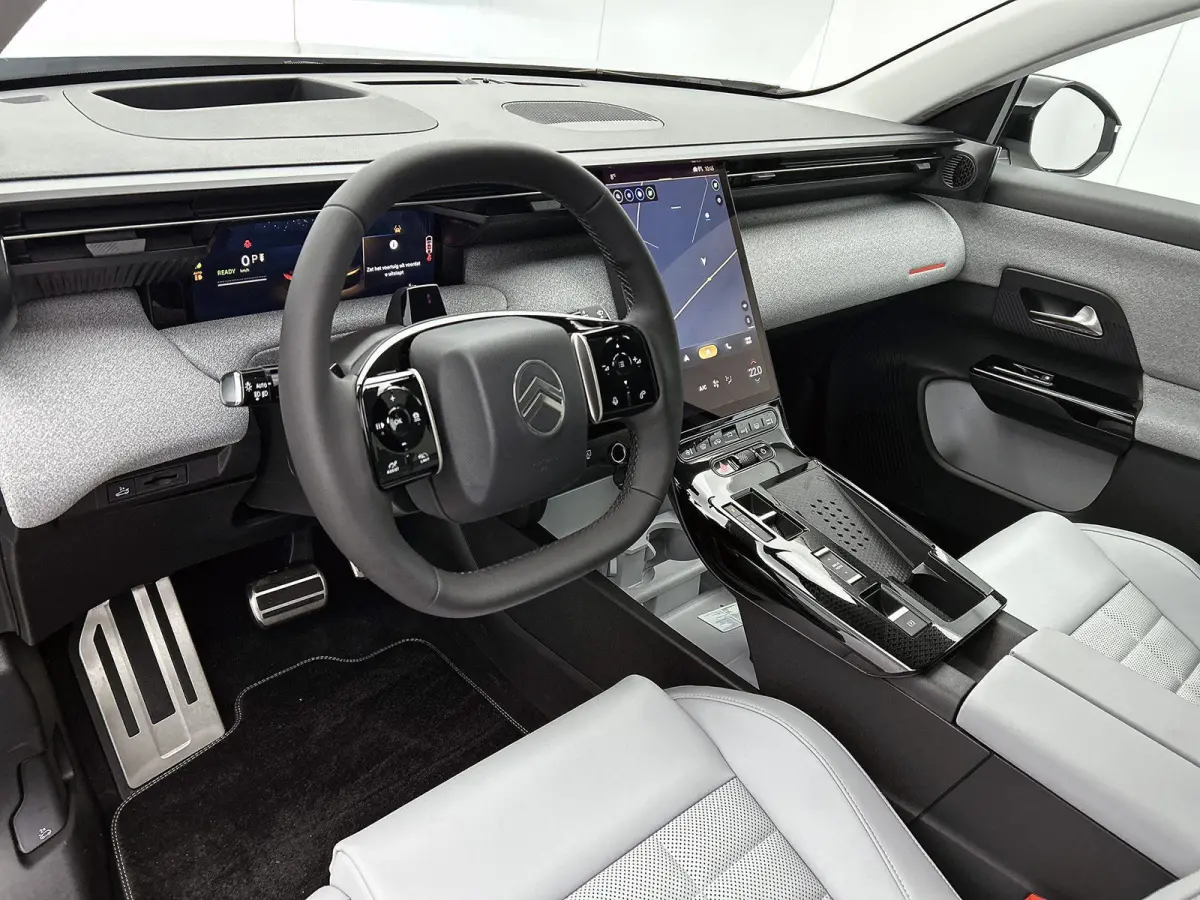 SUV Max Comfort Range 73 kWh 210pk | 517km WLTP Actieradius | Navigatie | 360° Camera | Handsfree achterklep | Adaptieve Cruise Control | Head-up display | Stoel elektrisch+geheugen+verwarm