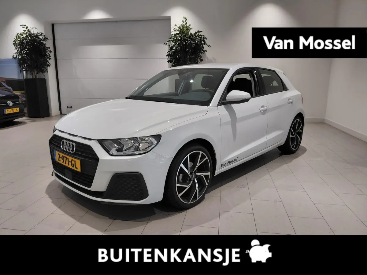 25 TFSI Pro Line 95 PK | Apple Carplay | Android Auto | Cruise Controle | Airco | Lichtmetalen velgen 18" | Bluetooth | Lederen Stuurwiel | Multimedia-Voorbereiding | Fabrieksgarantie |
