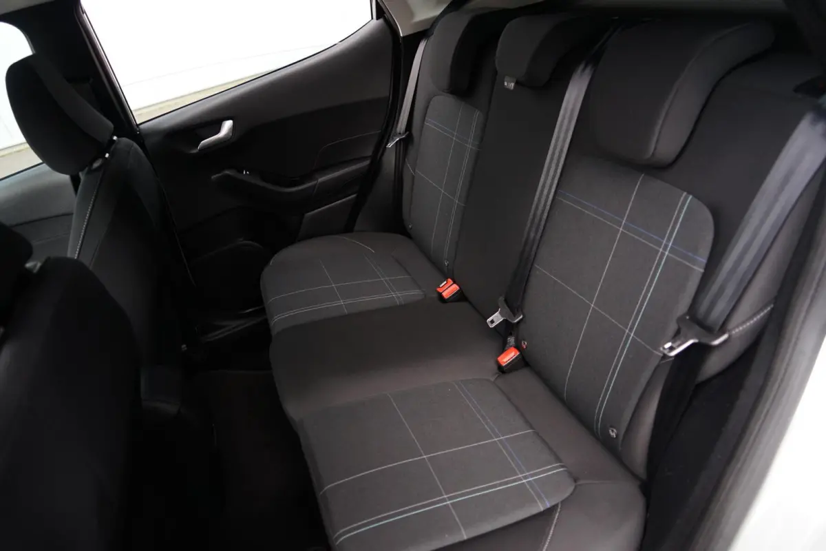 1.0 EcoBoost Connected, NL, trekh. CarPlay, cruise