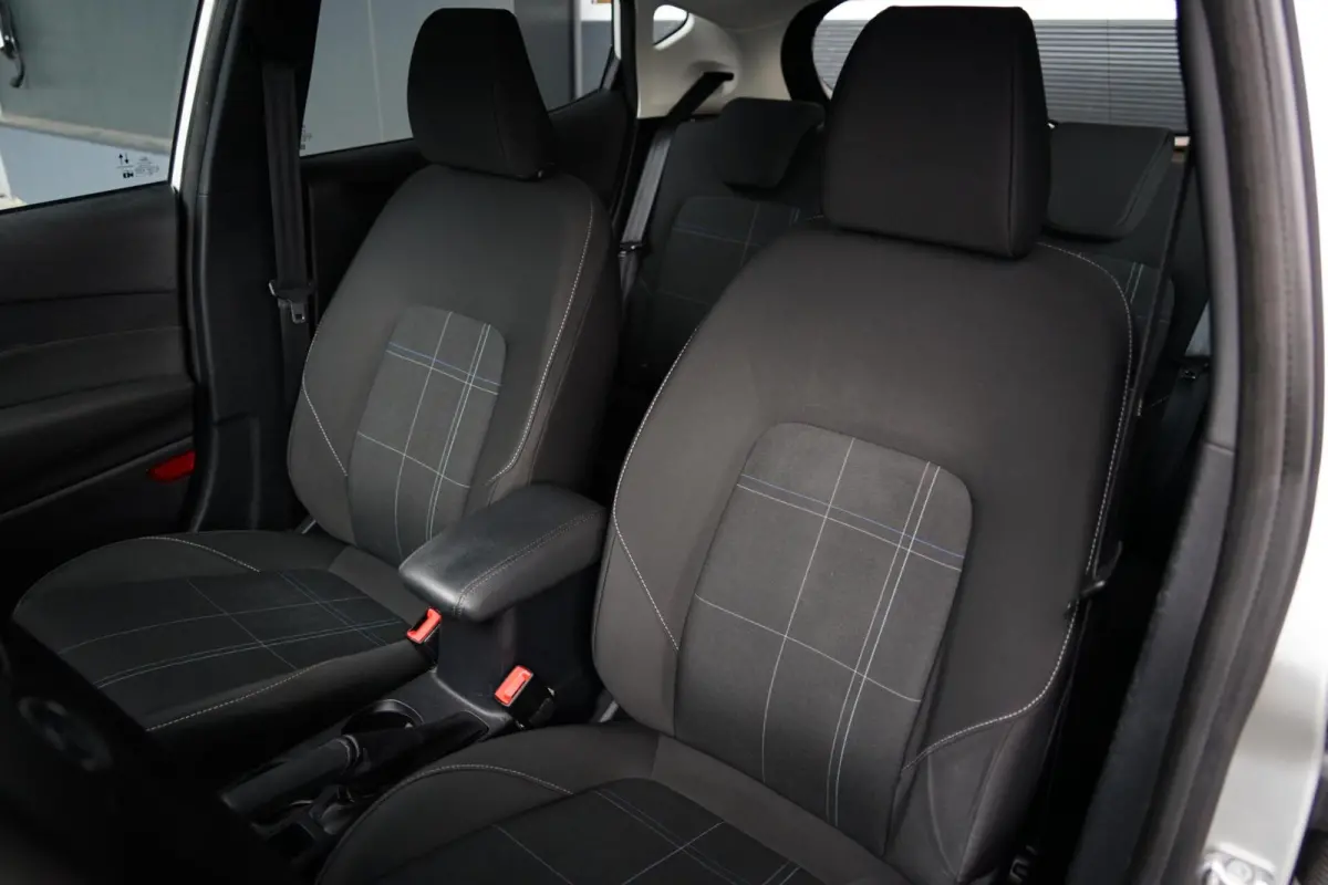 1.0 EcoBoost Connected, NL, trekh. CarPlay, cruise