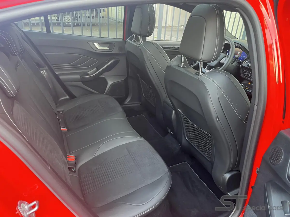 2.3 EcoBoost ST-X|Pano|Performance Pack| full