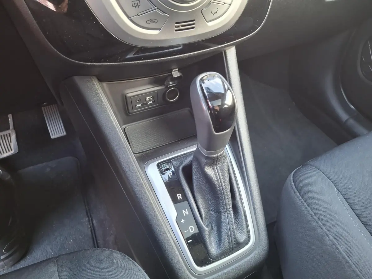 1.6i Premium