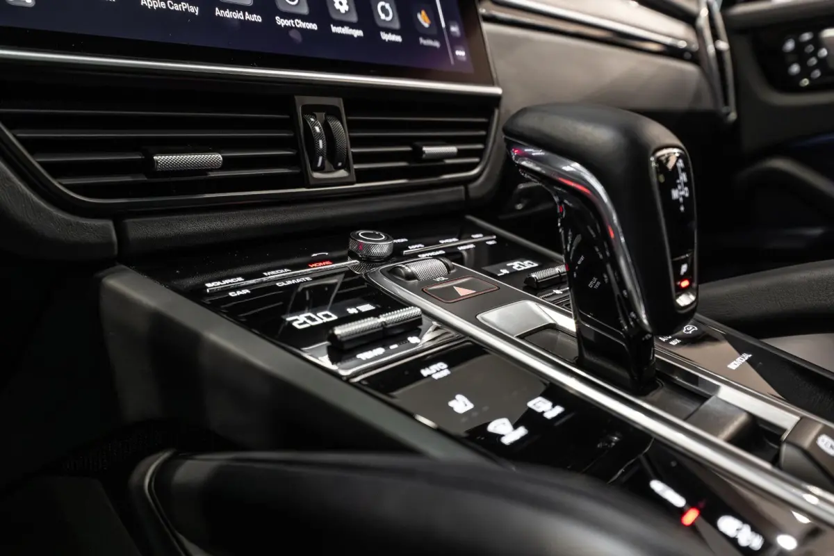 3.0 E-Hybrid Porsche Sportuitlaat | Panorama | 360 camera | Head-up