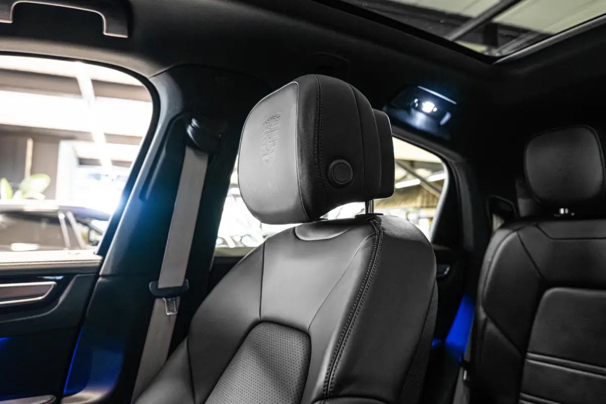 3.0 E-Hybrid Porsche Sportuitlaat | Panorama | 360 camera | Head-up