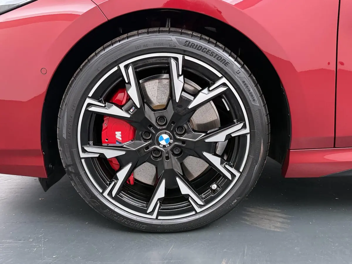 120 M Sport Design Edition | M-Sport Pro | Head-Up | Comfort Access | Driving Assistant Plus | Harman Kardon | Panoramadak |