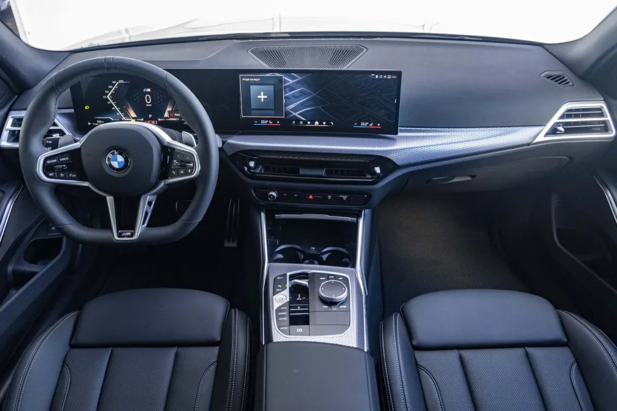 320i M Sport | Comfort Pack | Showroom Selection